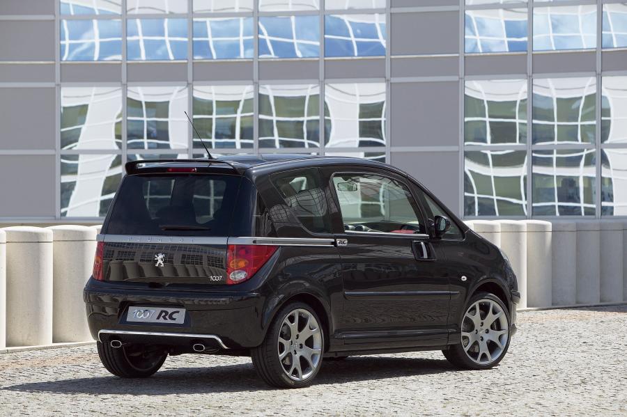  Peugeot 1007 RC Concept 2004 года  (фото 9 из 35)